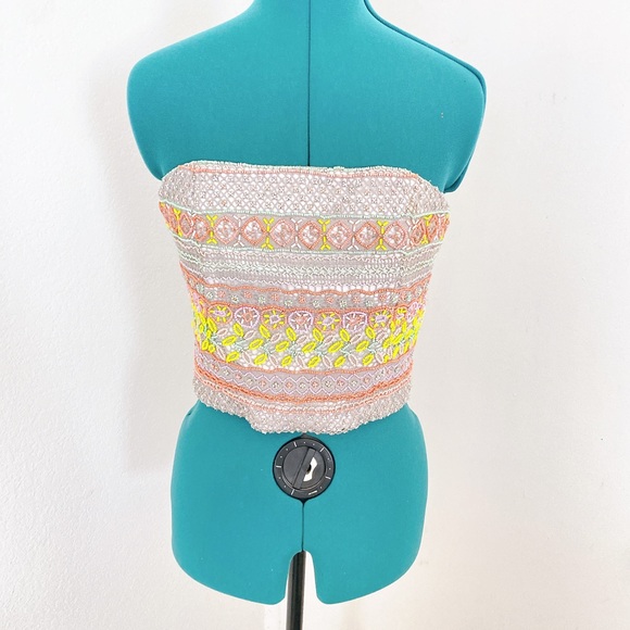 ALICE + OLIVIA COLORFUL CROPTOP BEADED SEQUIN BLOUSE - Picture 10 of 10